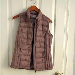 32 Degrees Women's Plum Puffer Vest